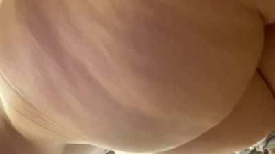 No makeup all natural mom