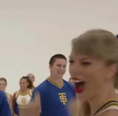 Cheerleader Taylor