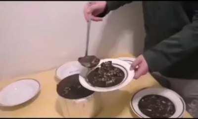 Desayuno del admin Mary Kong