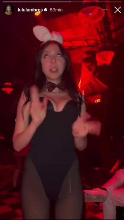 Lulu Lambros Halloween