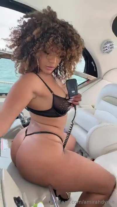 👇🏽 MORE OF HER CONTENT IN THE COMMENTS 😍