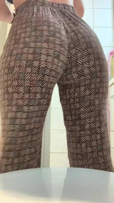 Thanks to those 5 guys who sort by new and appreciate my body 🦋