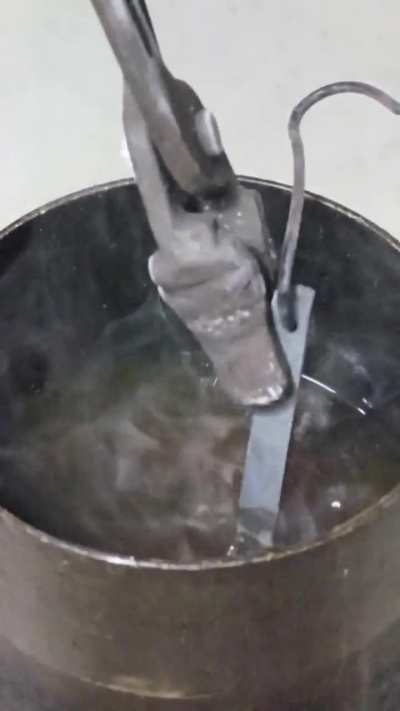 Have you ever seen diesel oil bubbling during heat treatment?