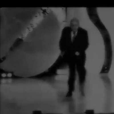 Spooky Gaster Dance (I hope with sound)