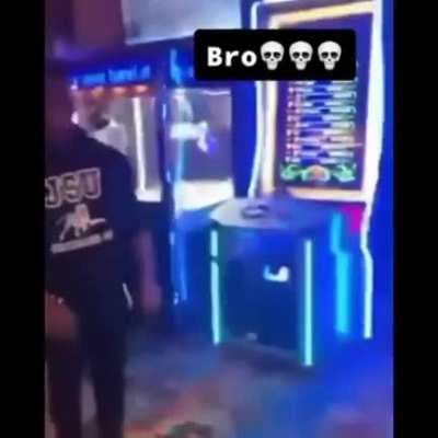 Dropped his croissant