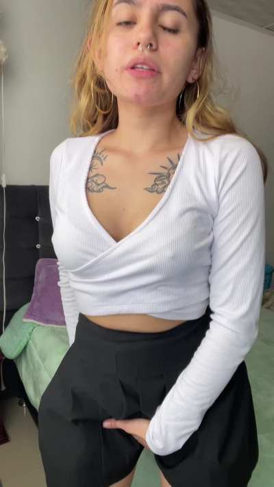If you can make me cum clothed, imagine how hard i would cum if you fucked me raw
