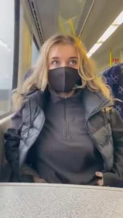 Who the hell is this?! Thanks in advance