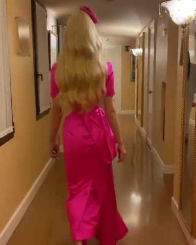 Anya - Every Man's Dream Girl