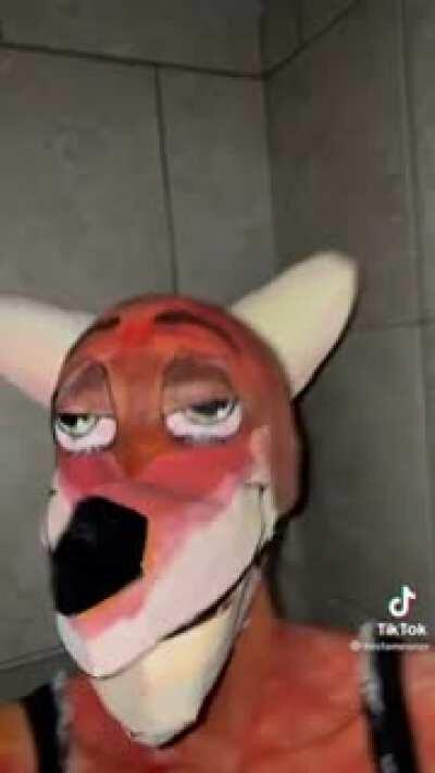 Pyro tried to s*x me in a shower😱