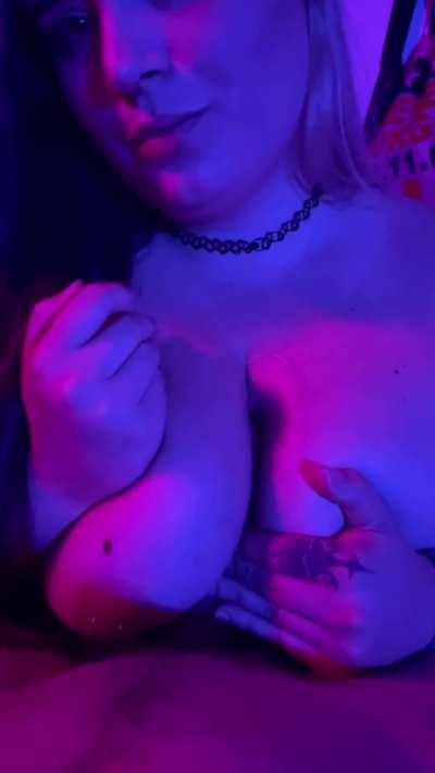 Sensual titty fuck - Wicked Kitty - OC