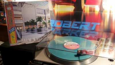 Awfully quiet around here. Soooo.... Palm Mall?