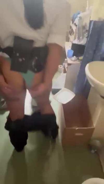 UK Prison Officer giving it up🇬🇧