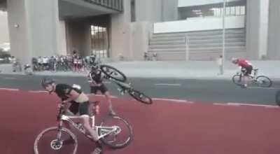 Wear tighter shorts next time.