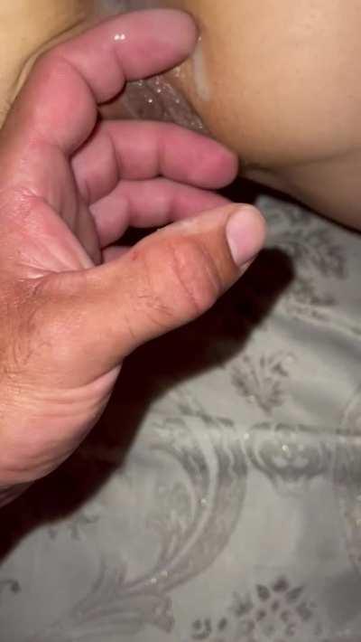 I love when daddy blows his load in my ass
