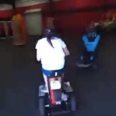 Charlie rides a pp (Unsensored 😳)