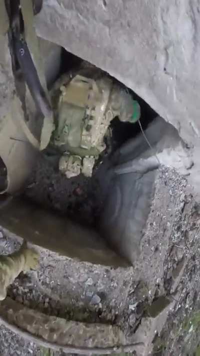 Ukrainian soldier get into a shelter as artillery/mortar hits close by, soldier (on tiktok @x_forever_young_x) recording says 