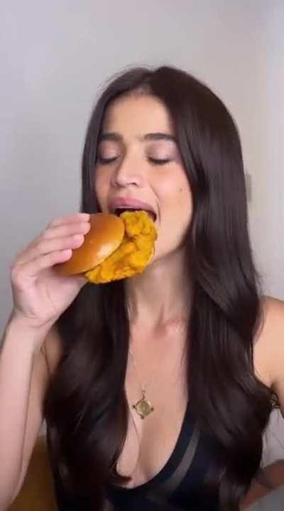 Anne Curtis