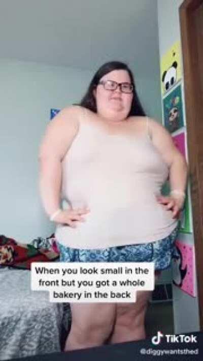 My girl got some serious cake 🍑