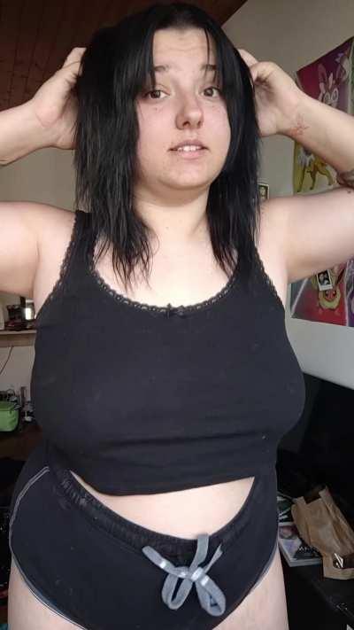 All i want is your hand on my tit