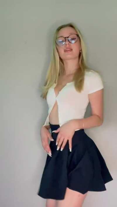 Would you sneak into dorm room and fuck me all night? [F]