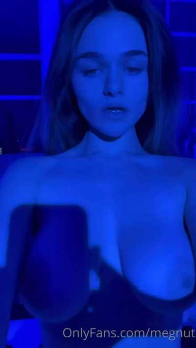 🌟 MEGNUTT 🌟 💗 HER NEW PPV 0nlyFans Folders 📁 (Link in Comments)