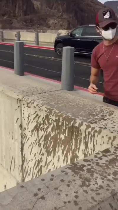 Why you should not relieve yourself on hoover dam