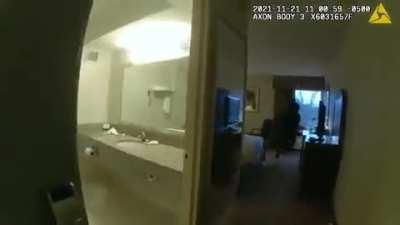 R*pe suspect tries to jump out of 6th floor hotel window in Ohio