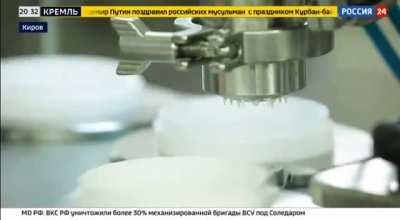 АналаГавнетная «Зорька-Зоренька» – линия косметики для коров, а теперь и россиянок вместо иностранных