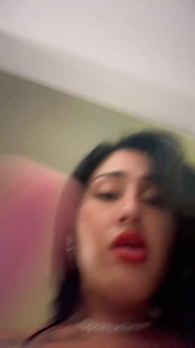 sit or suck my 9inches girldick