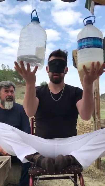 To dodge without vision