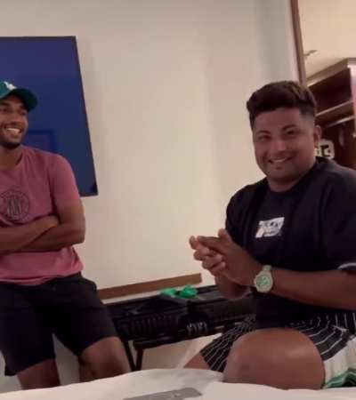 Bro: Bhai ghar waalon ne talent aur passion nahi follow karne diya.                                                                      Also bro’s talent