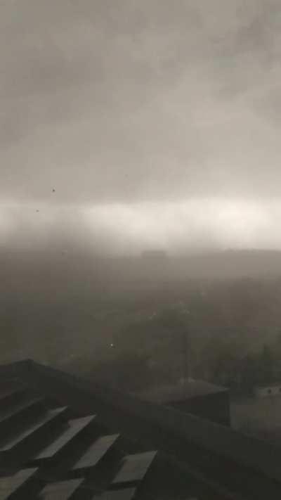 Dust storm Powai at 4pm . It was like some end of days shit