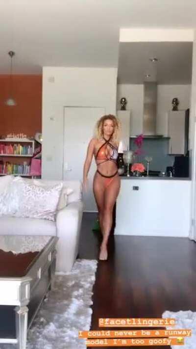 FacetLingerie IG Story