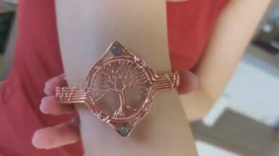 I made this with just copper wire and a pair of labradorite beads.