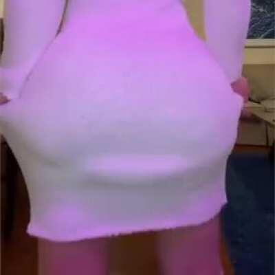 don’t know her but dam