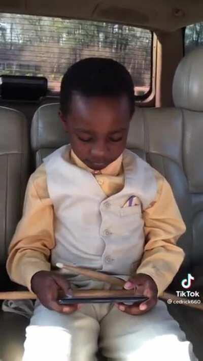 lil nigga gettin confronted bout playin wit his dinga ling🤓