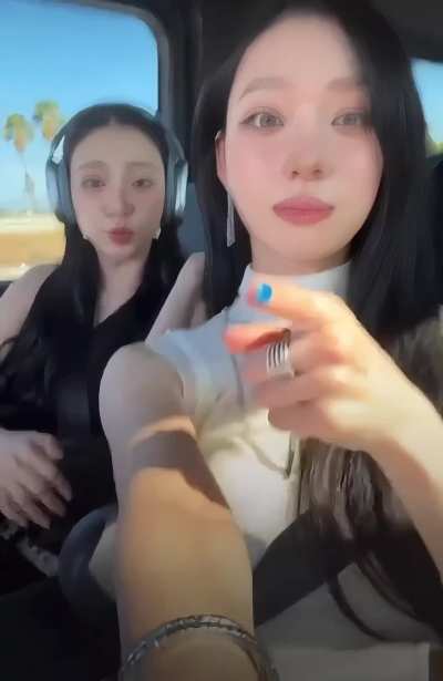 Aespa - Karina & Winter