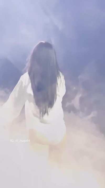 Charli's ass is unstoppable.