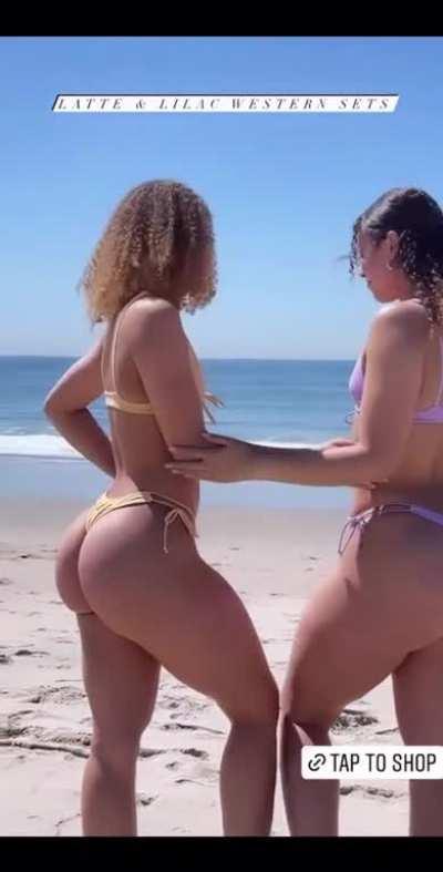 Big booty twins Ana and Lexie on beach in thongs😍🔥💦
