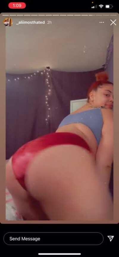 Who tryna send me her content for some dropboxes and Megas I got.