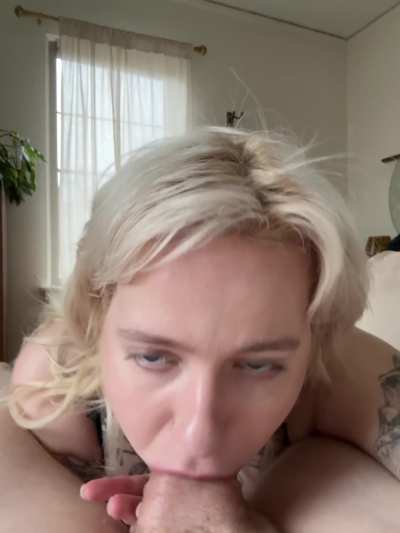 it's so big, but I can still make it disappear