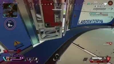 When you can’t hit a Mastiff shot to save your life, but then remember you have a Kraber in your back pocket...