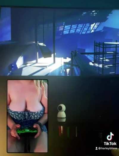 Harleyblisss - any Marvel fans here