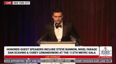 Trump adviser Alex Bruesewitz just collapsed on stage at the NY Young Republican Club gala