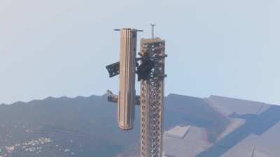 catching a 21-story rocket skyscraper from midair! (clockwork create x valkyrien skies)