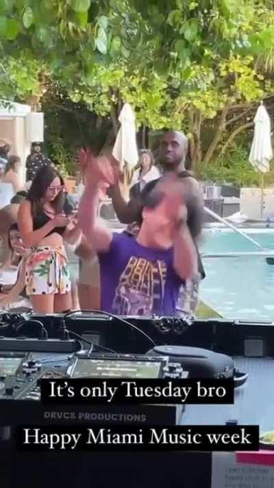 The man can fuckin’ go!