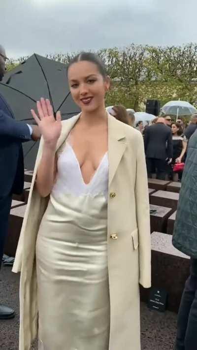 olivia at the SS/23 Givenchy show at paris