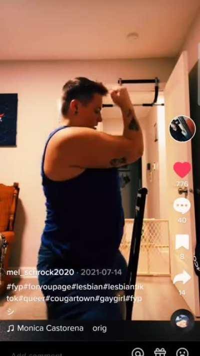 People were actually swooning over that pull-up jump