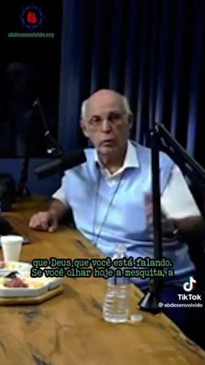 Todas as instituições são religiões.