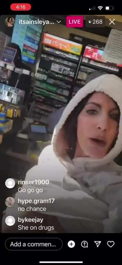 Public flashing @itsainsleyadams